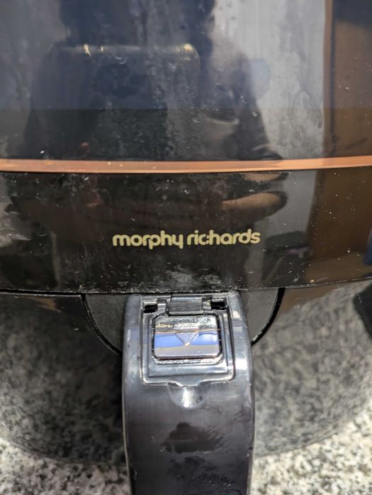 air fryer avariada