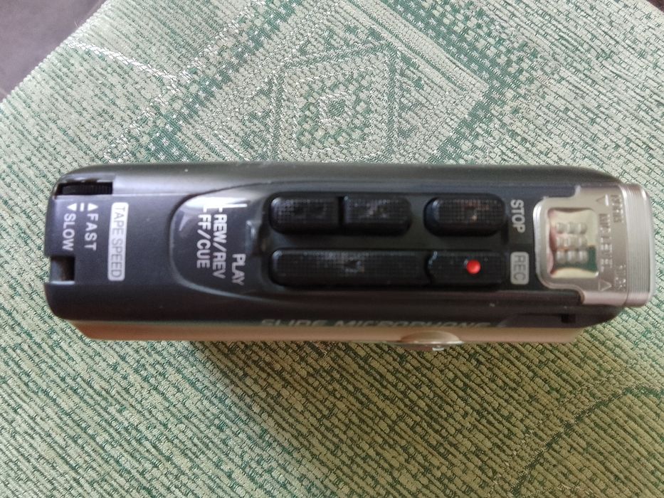 Продам плеер Panasonic rq L 36