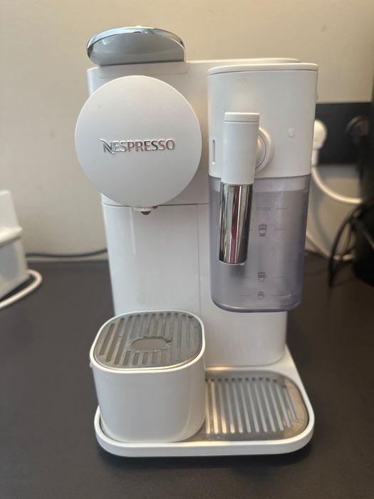 Nespresso delonghi