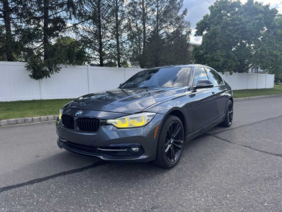 BMW 3 Series 330I Xdrive      2017