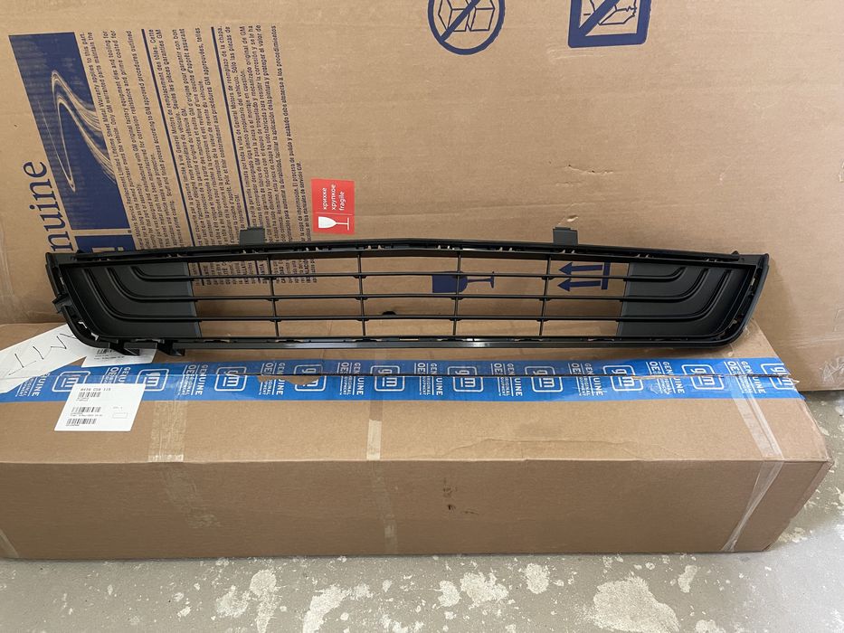 Chevrolet bolt EUV нижняя решетка бампера