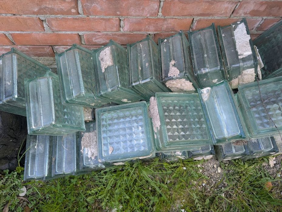 Склоблоки вживані , наявність 60 шт