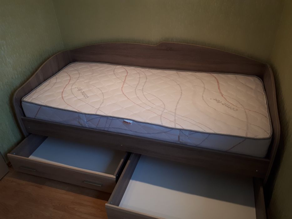 Ліжко в спальню 2050*970