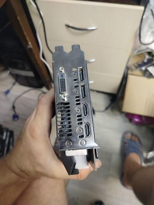 видеокарта rog-strix GTX1060 6gb
