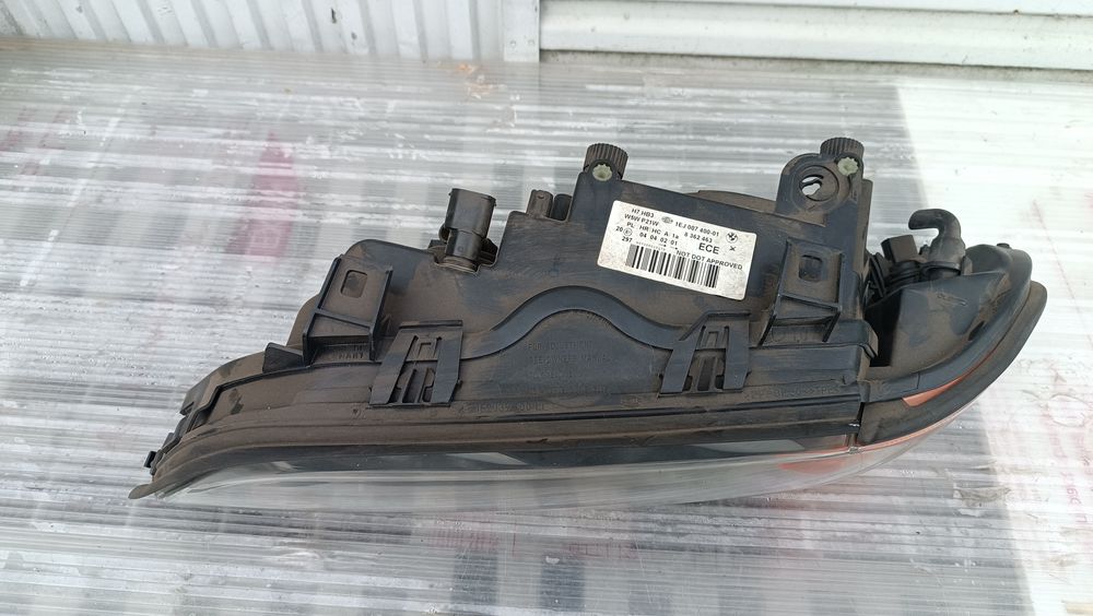 Vendo farol esquerdo de BMW 5 E39 ano 1997/2005