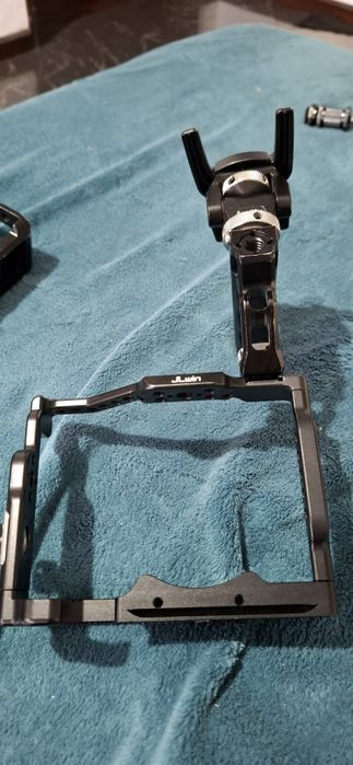 Vendo suportes makina sony alpha a7||| a7 I4