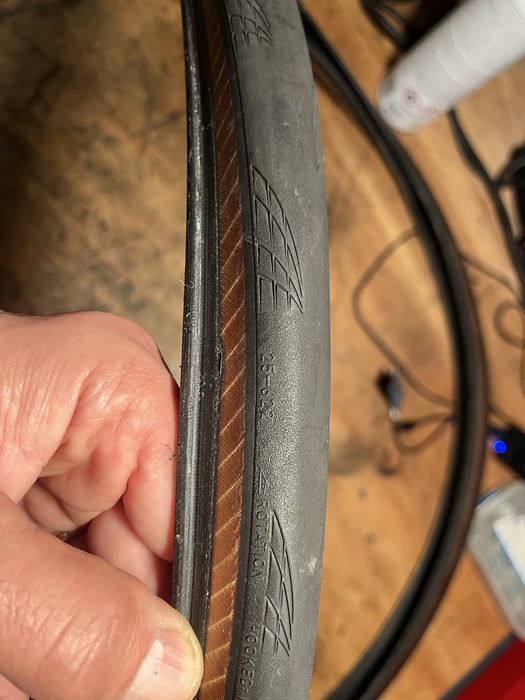 Pneus bicicleta estrda 25mm 622/700