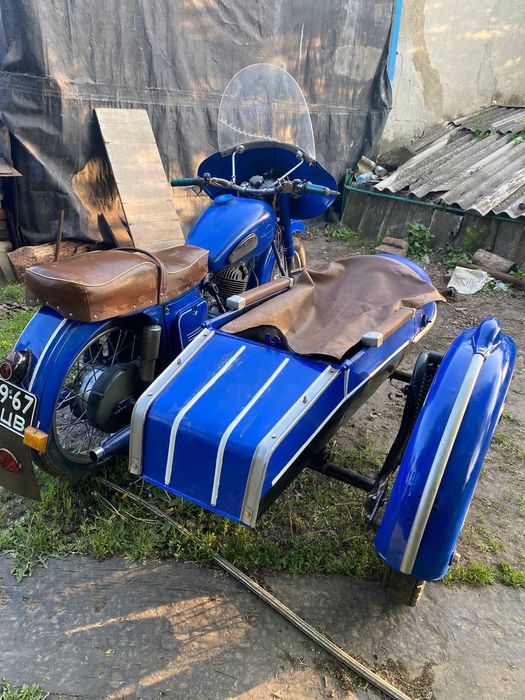 Мотоцикл ИЖ 56 капсула часу