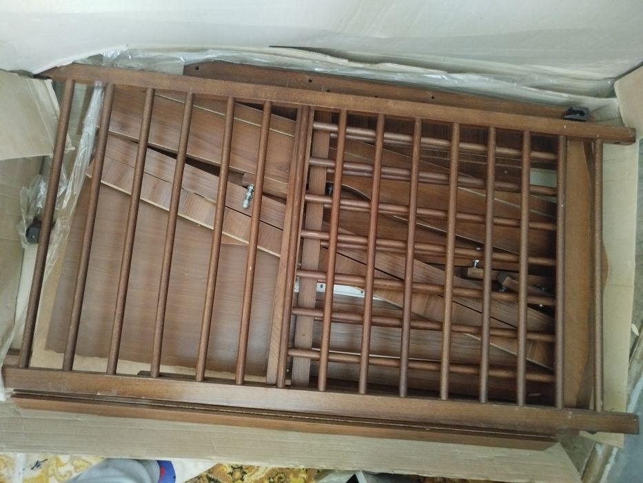 Дитяче ліжечко, колиска