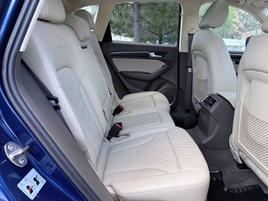 Audi Q5 quattro Premium Plus      2014