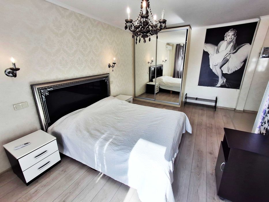 Оренда класної 1к квартири в Центрі, 35м2, вул. Саксаганського, 7, метро Палац спорту