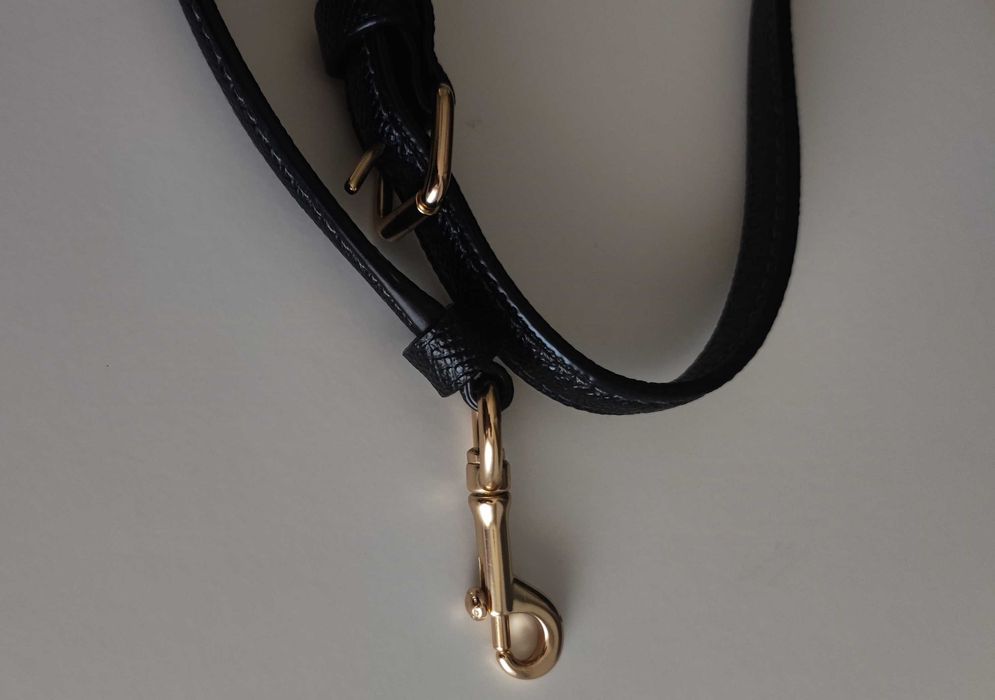 Mala Coach Mini Darcie Carryall em pele preta