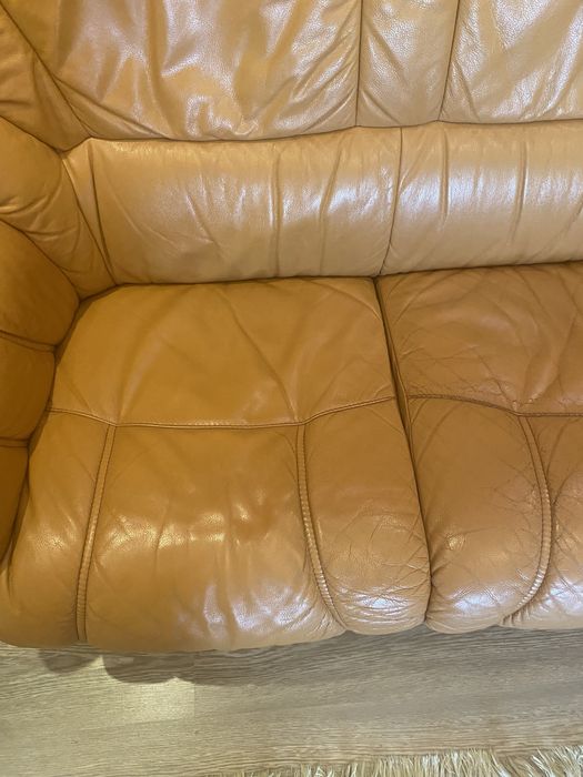 Продаю шкіряний куток