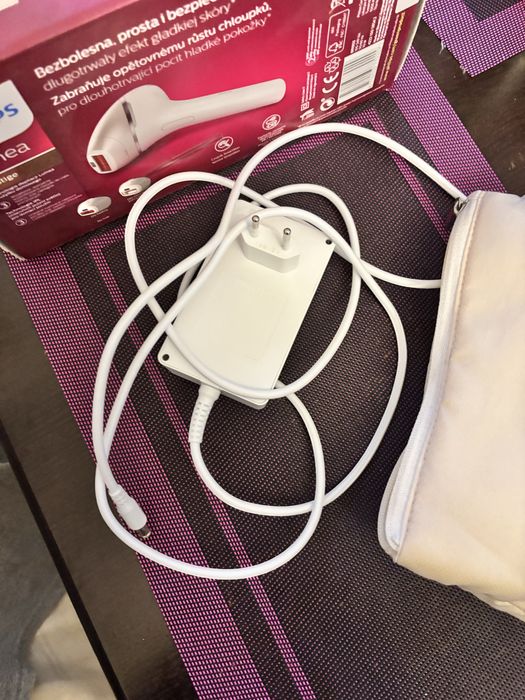 Philips lumea depilator