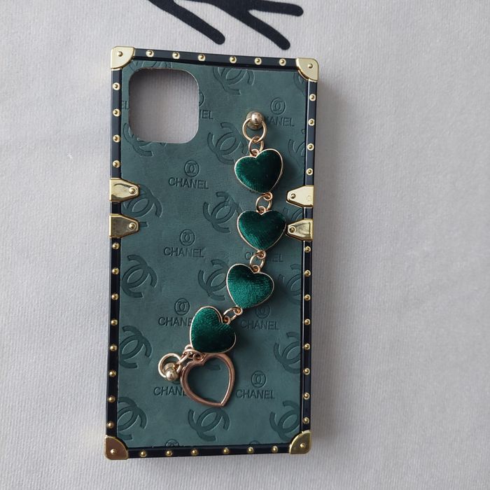Etui case iphone 11 CHANEL