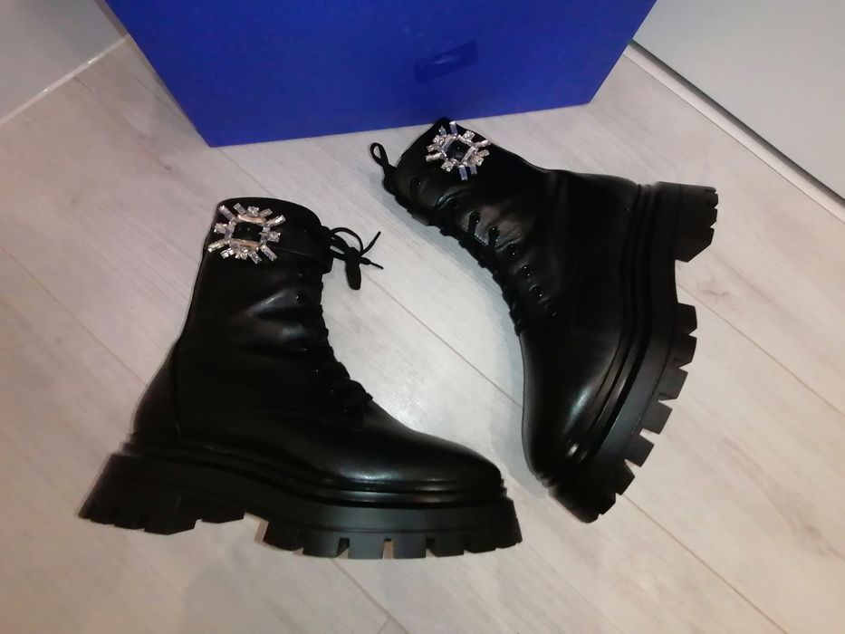 Botki skórzane na obcasie STUART WEITZMAN R.38,5 Orginał Hiszpania
