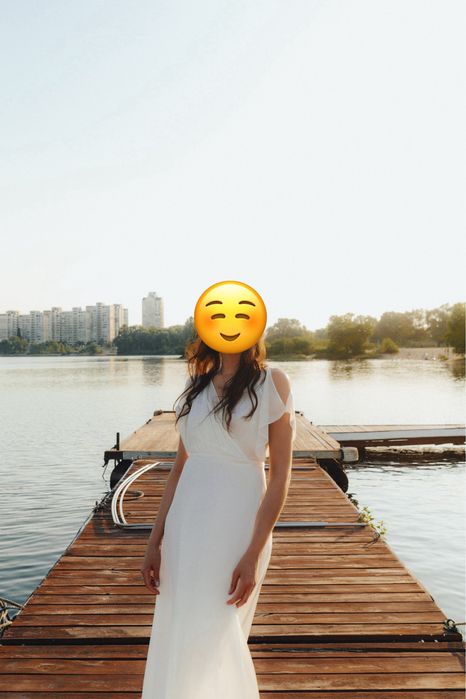 Весільна сукня в пол