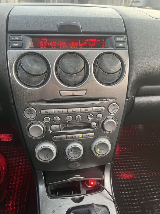 Mazda 6 2004р 2.0 бенз.