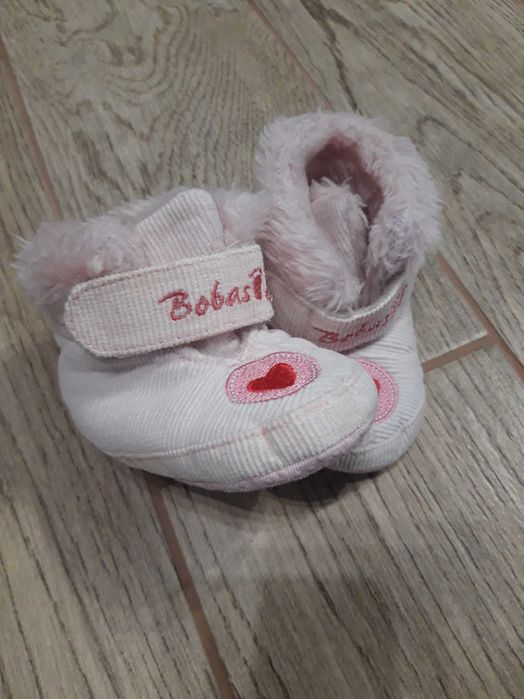 Buty niemowlęce niechodki zimowe ocieplane futerkiem 6-12 m-cy