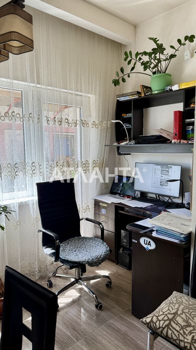 Дом с ремонтом на солнечных батареях+газ. Близко к трассе. Фонтанка