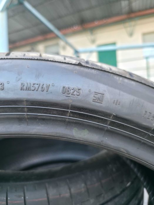Гума літня 255/40R21  PIRELLI Pzero PZ5 ELECT