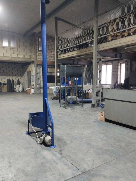 Гвинтовий транспортер, шнековый погрузчик, навантажувач сої, конвеєр