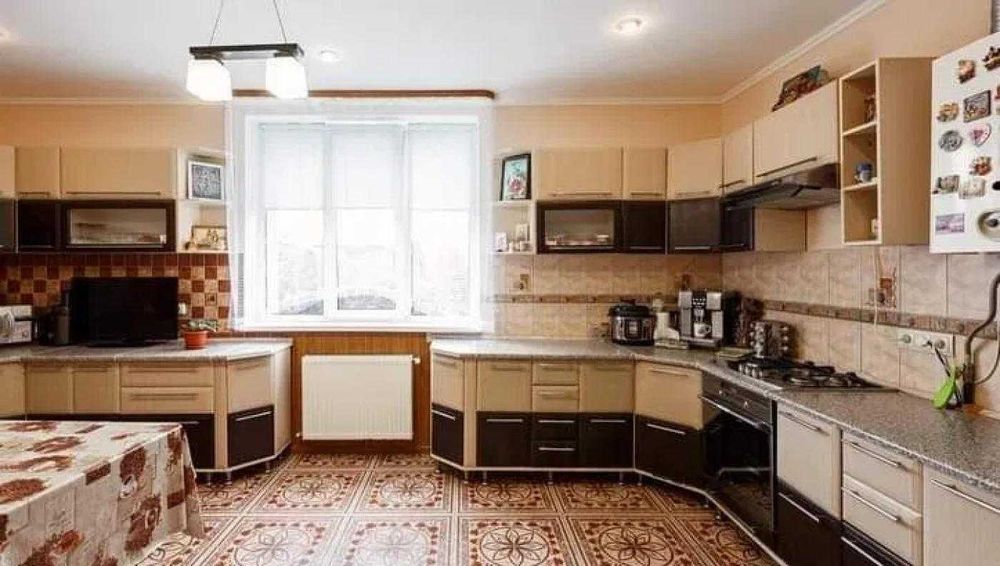 Будинок 12 сот район Калинової Слободи  Крихівці