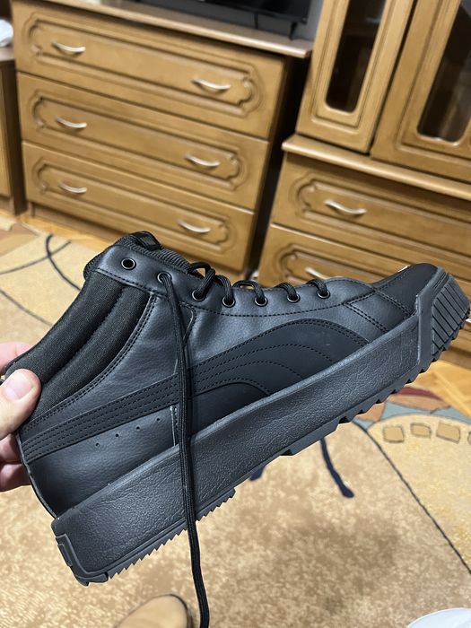 PUMA  кросівки !!!
