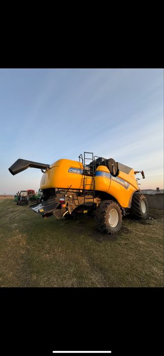 Комбайн New Holland 8.80