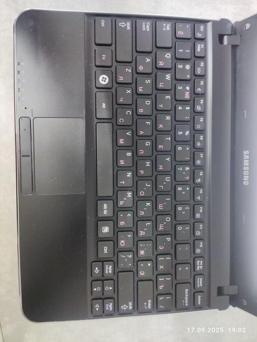 Ноутбук  Samsung NP N-220