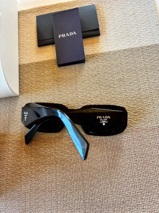 Okulary przeciwsłoneczne Prada