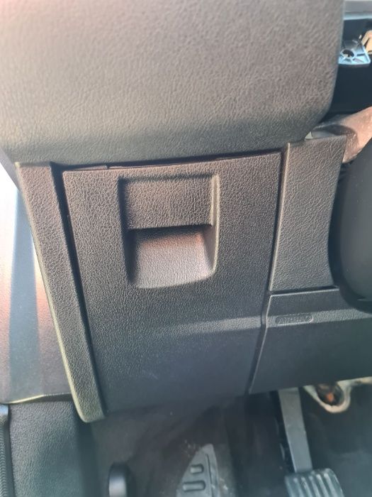 Schowek Deski Pasażera duży Kierowcy mały Europa Ford Mondeo MK4