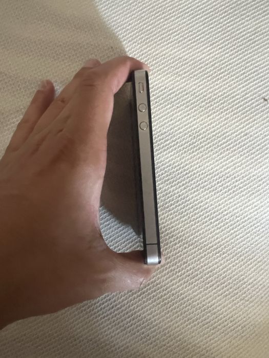 Iphone 4s sem carregador