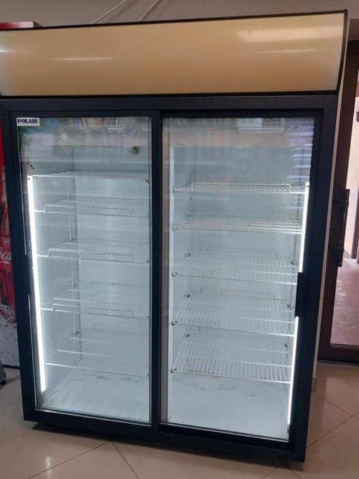 Холодильна вітрина „Polair“