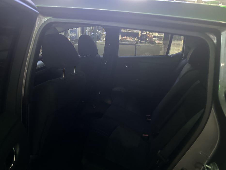 Nissan leaf 2018
