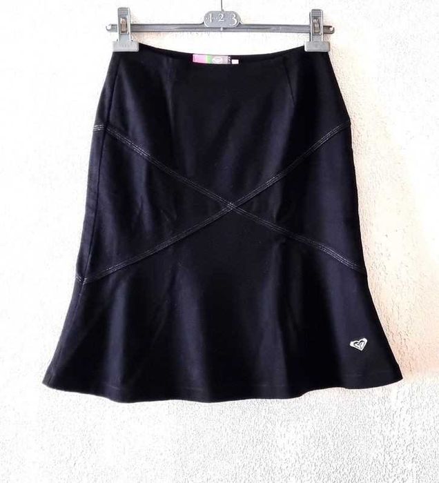 Spódnica Vintage ROXY Life by Quiksilver – Czarna Maxi Y2K