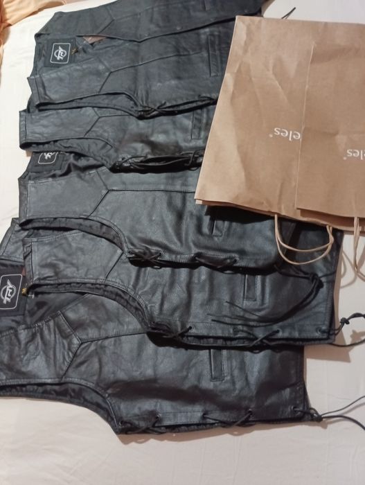 Coletes Motard  em pele genuína (agora em baixa de preço)