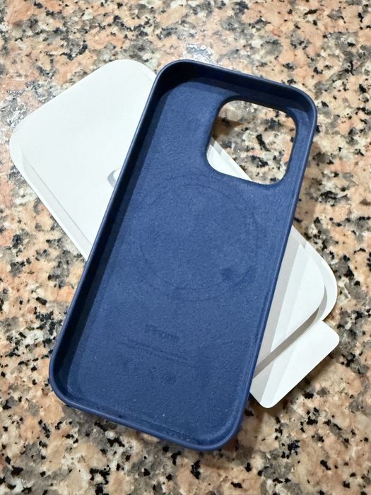 Capa original 16 Pro