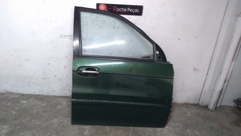 Porta Frente Dto Kia Carnival I (Up)