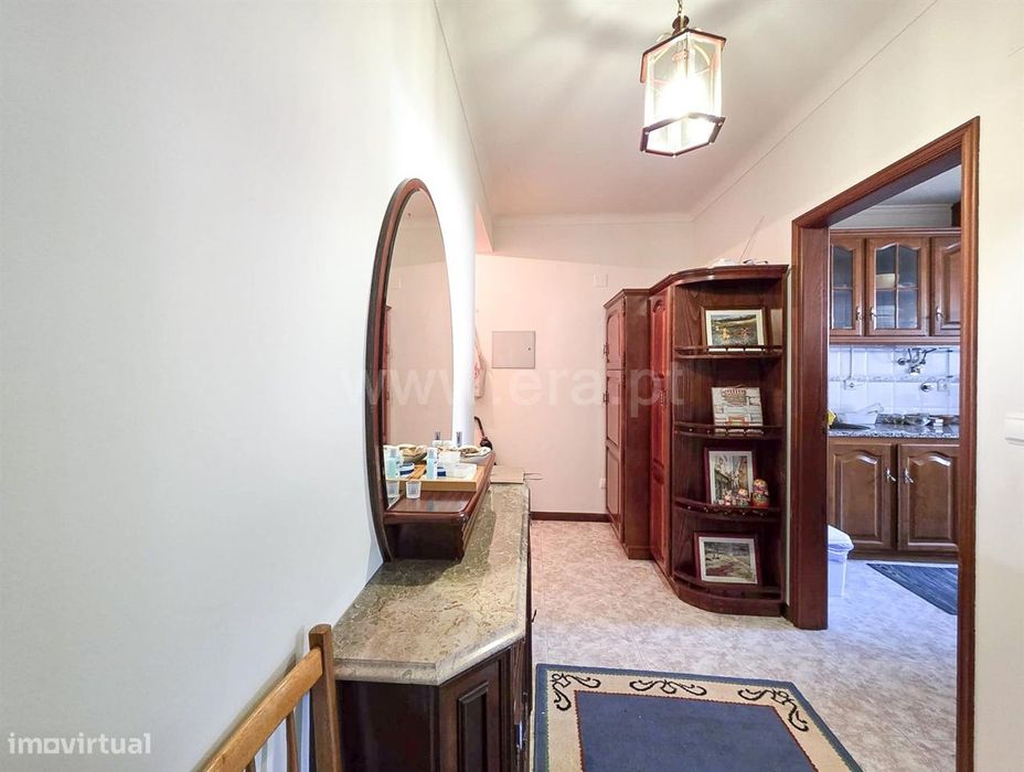 Apartamento T1 com garagem em Areosa, Viana do Castelo