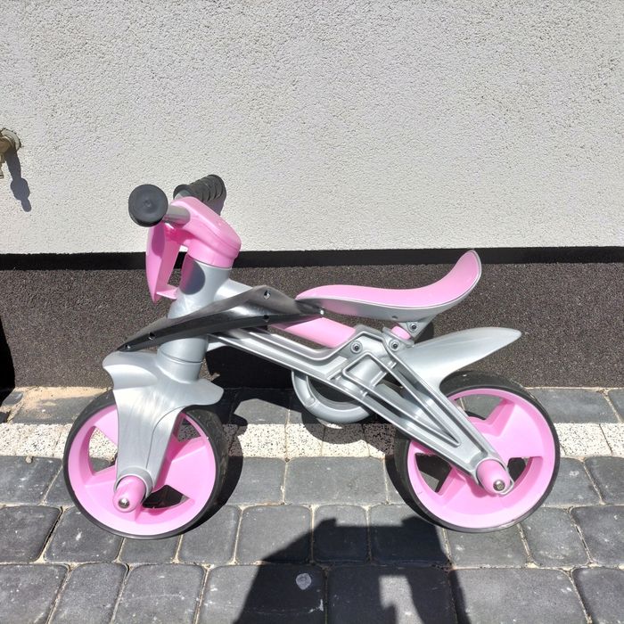 Nowy rowerek biegowy