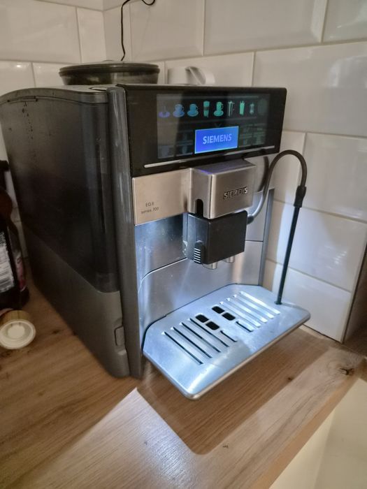 Ekspres do kawy Siemens EQ.6 series 700