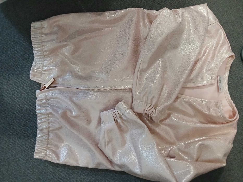 Sprzedam paczke ubranek