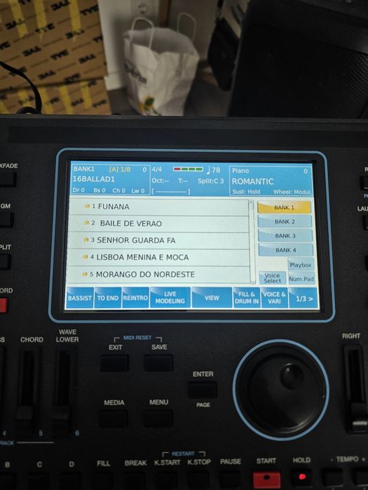 Caixa de Ritmos Ketron SD90