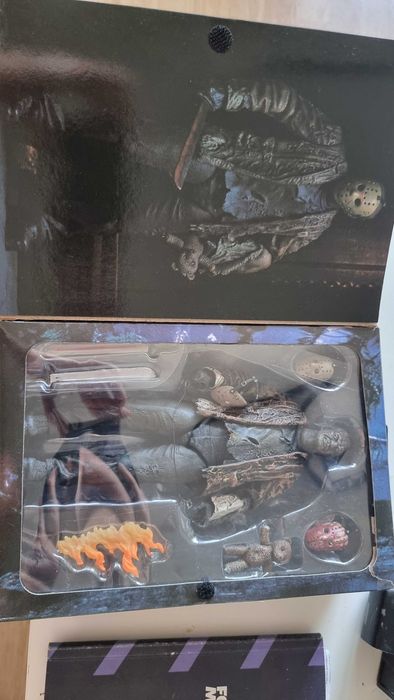 Figurka NECA Freddy vs Jason 21cm