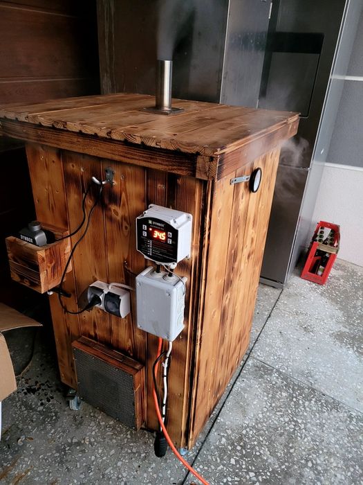 Wedzarnia elektryczna dymobox