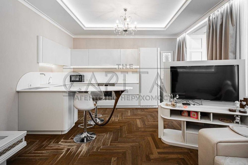 Продаж квартири Київ Центр Інститутська - Вид 3