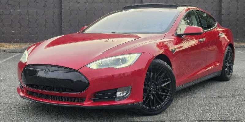 2013 Tesla Model S