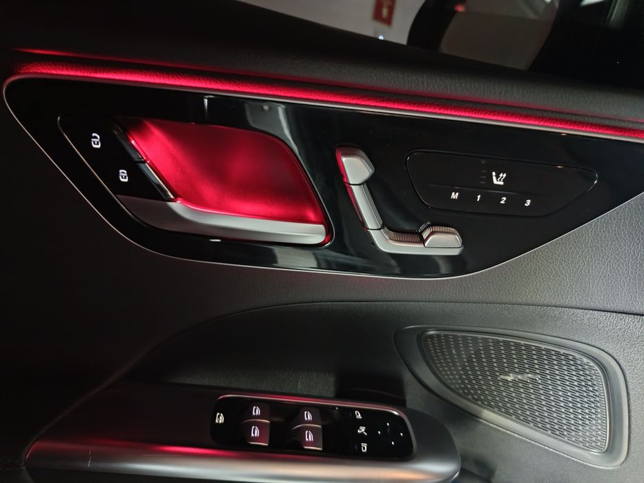 Mercedes c300de 11/2023 com apenas 50mil km