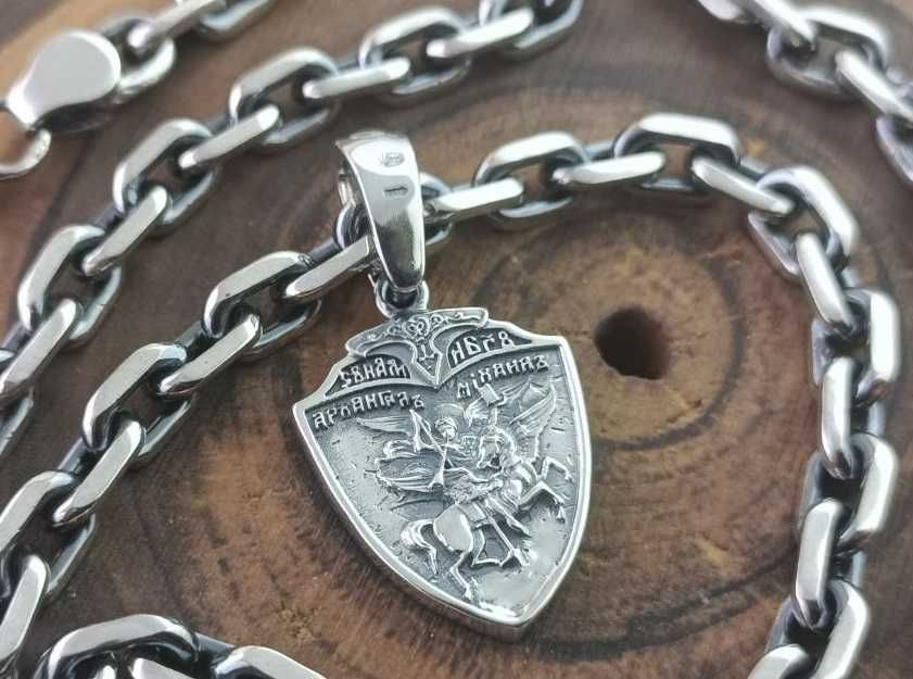 Серебряная подвеска, кулон щит с архангелом Михаилом. Срібний підвісок